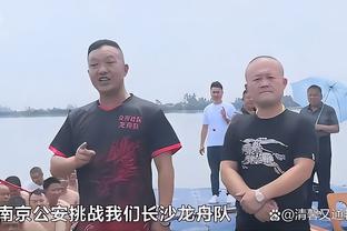 阿克：阿圭罗是我职业生涯迄今对阵过最难对付的对手